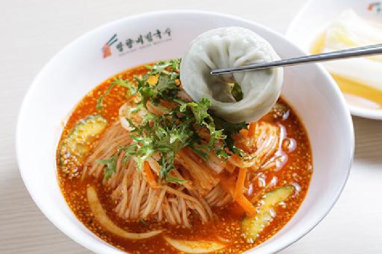 망향비빔국수 칼로리, 알고 먹으면 더 맛있다! 다이어터도 반한 반전 정보