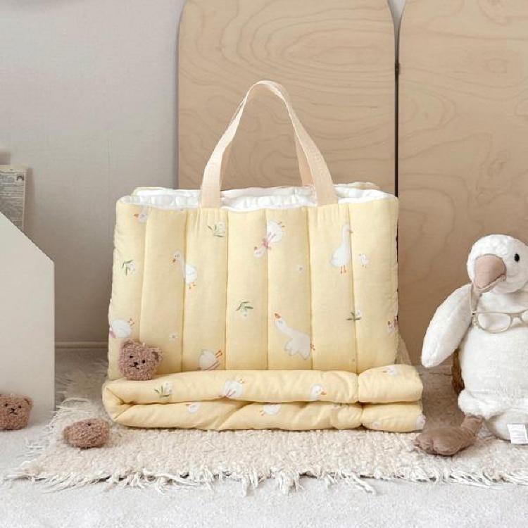 포몽드 낮잠이불 가방 추천, 비오는 날 등원 구원템 될까?